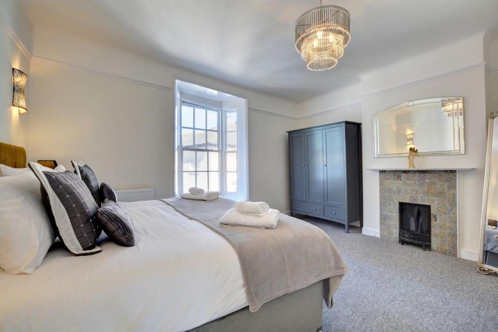 Modern 4 Bedroom Townhouse Perfect Location. 布赖顿 外观 照片